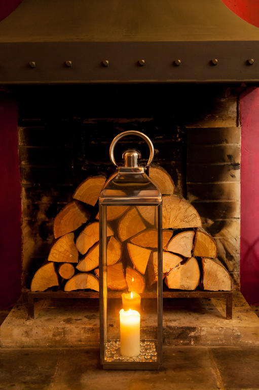 The Wychwood Inn Shipton under Wychwood Extérieur photo