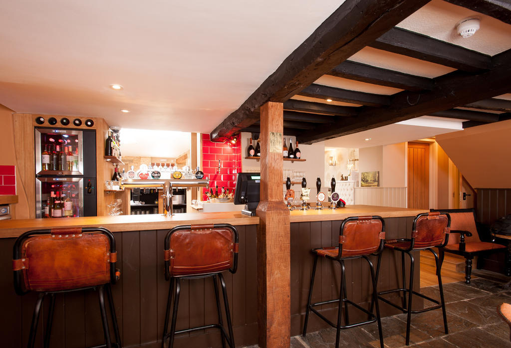 The Wychwood Inn Shipton under Wychwood Extérieur photo