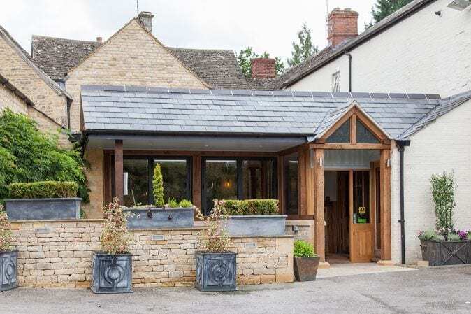The Wychwood Inn Shipton under Wychwood Extérieur photo